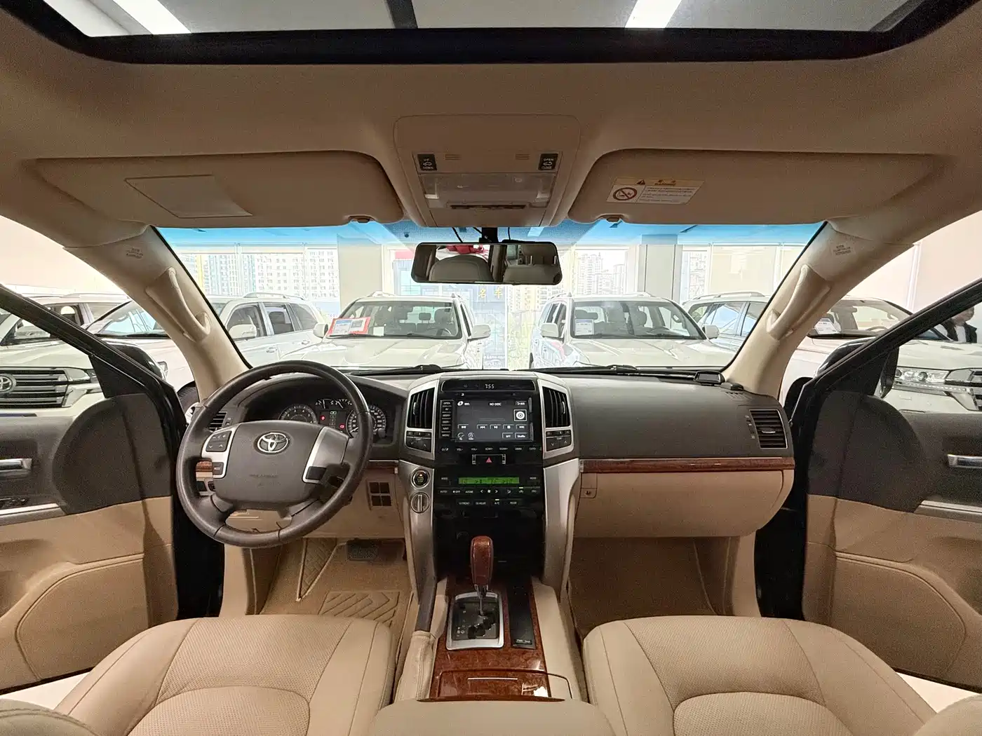 Toyota Land Cruiser 2012 4.0L Automatic VX фото 15