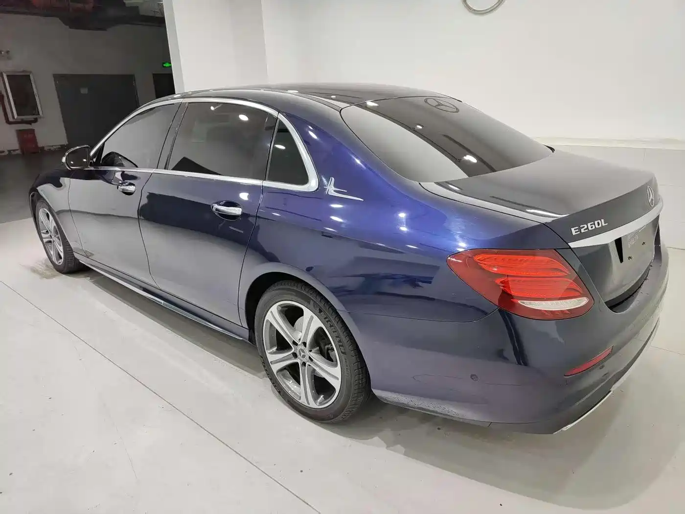Mercedes-Benz E-Class 2019 E 260 L Sport фото 2