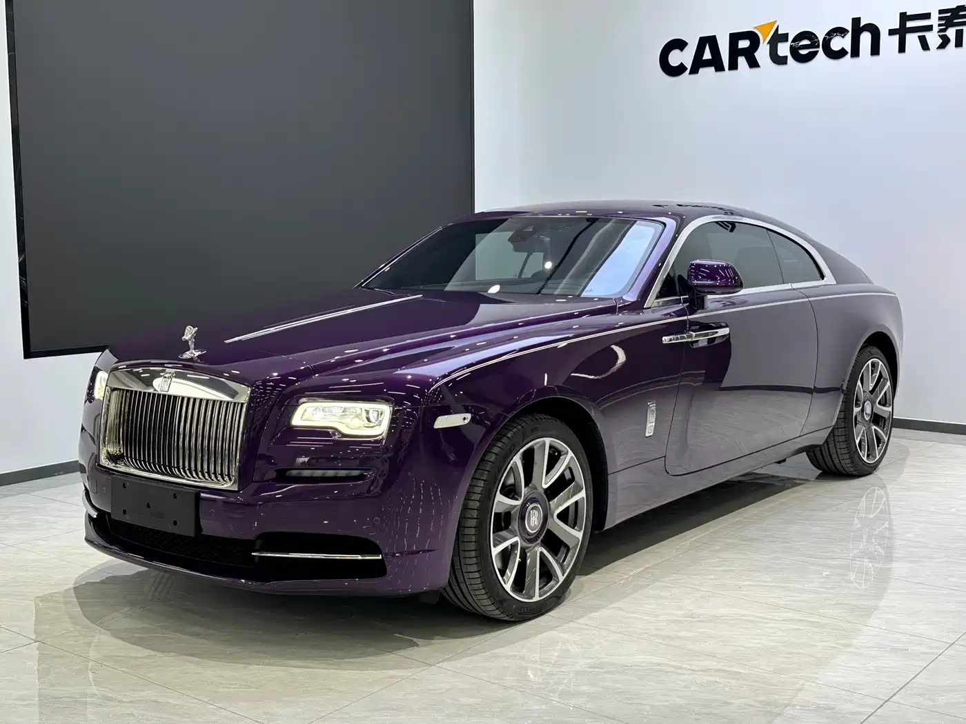 ROLLS-ROYCE PHANTOM
