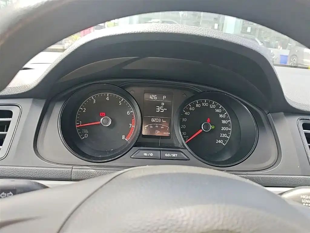 Volkswagen Lavida 2019 Lavida Start 1.5L Auto Trend (China VI) фото 12