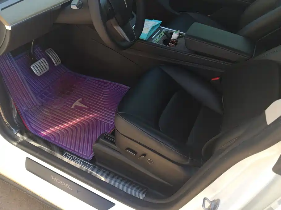 Фото 9 - Tesla Model Y