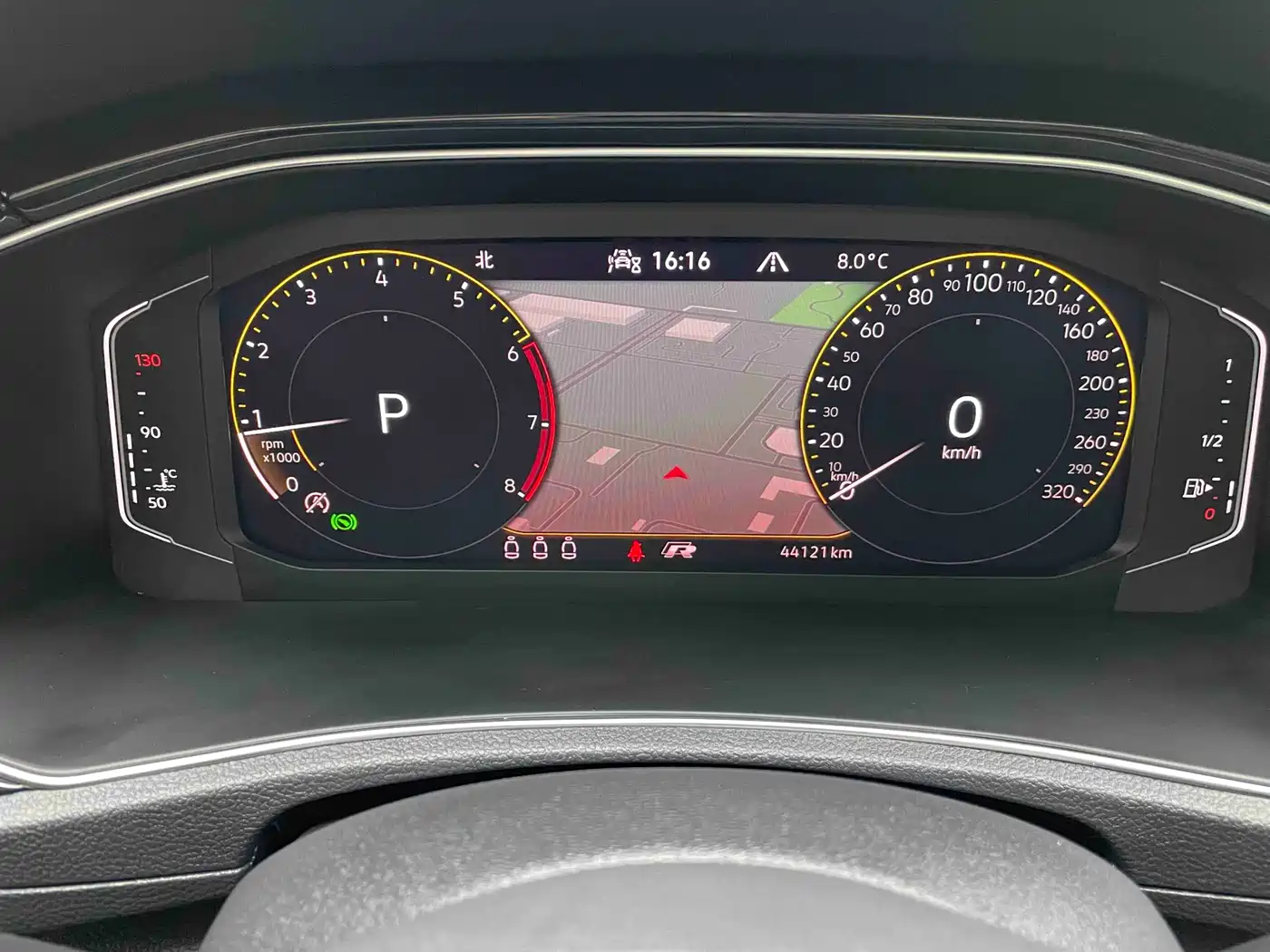 VOLKSWAGEN T ROC EXPLORING SONGS