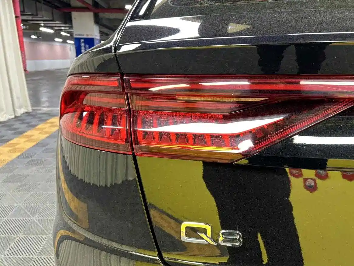 Audi Q8 2021 2019 55 TFSI Premium Dynamic