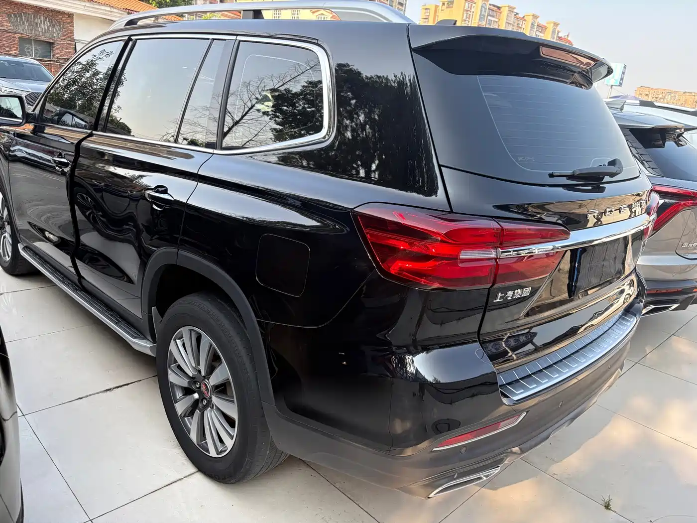 Roewe RX8 2019 2019 30T Intelligent Internet 2WD Flagship Edition