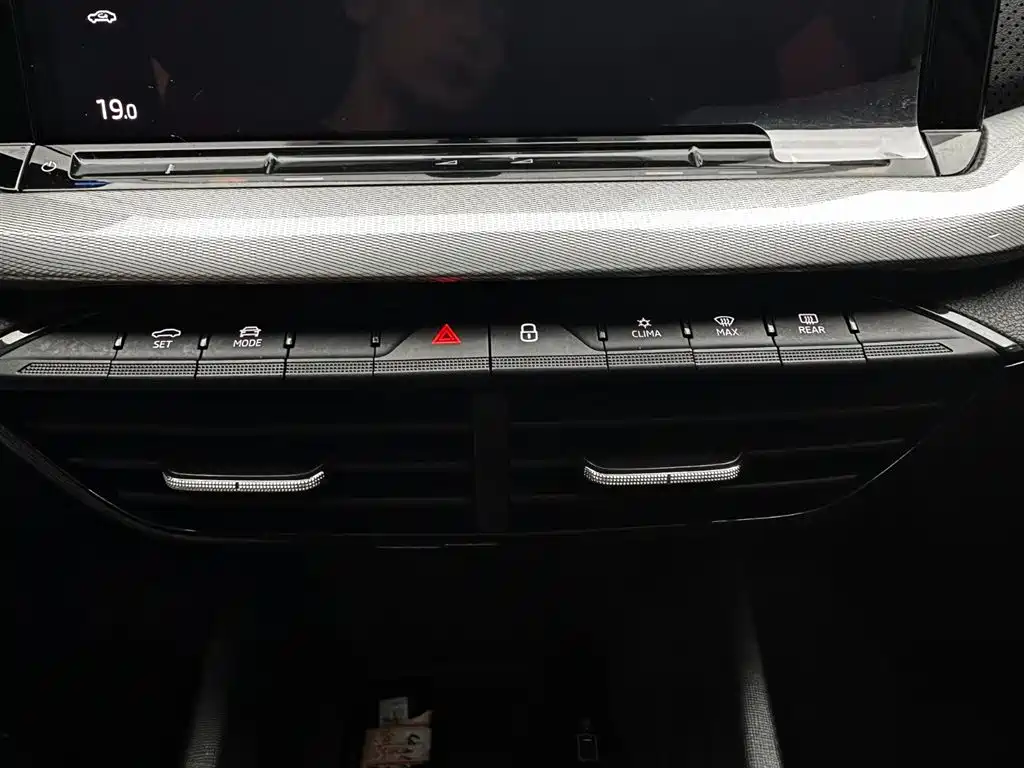 Škoda Octavia 2021 PRO TSI280 DSG Luxury Edition фото 15
