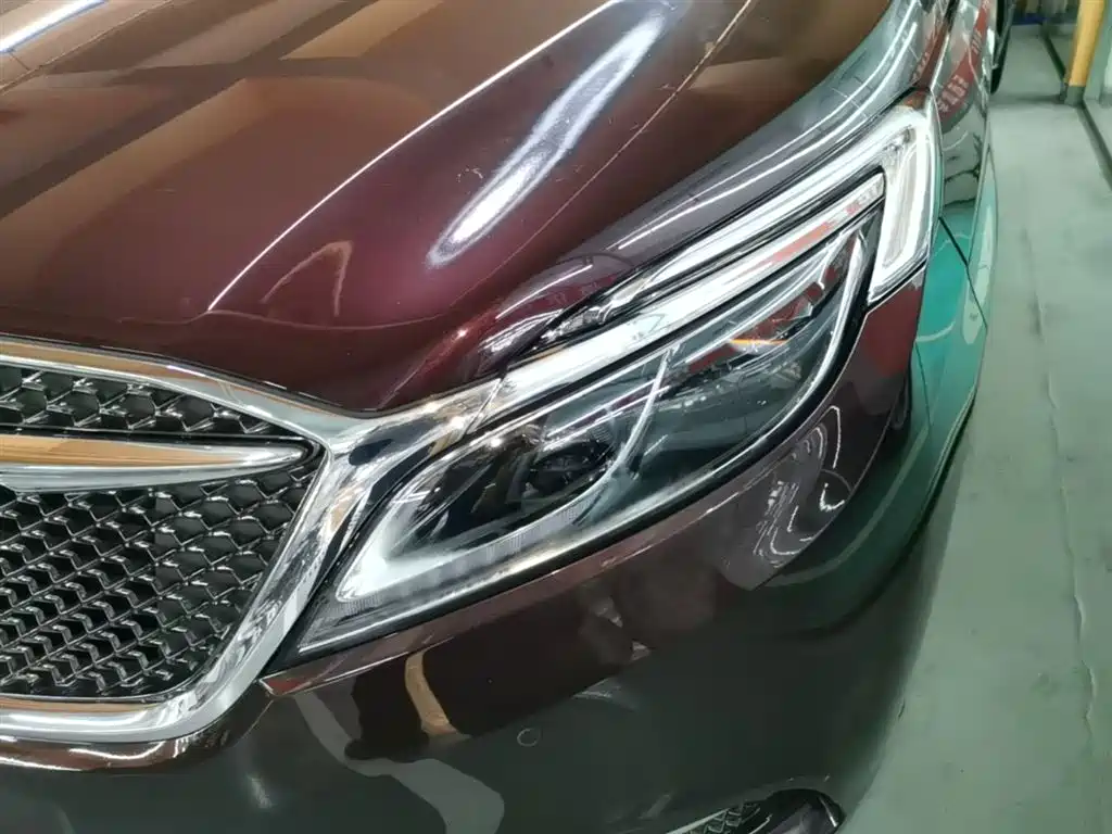 Buick GL8 2017 28T Avenir China V фото 24