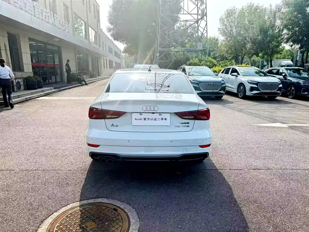 Audi A3 2019 Limousine 35 TFSI Fashion China V фото 9