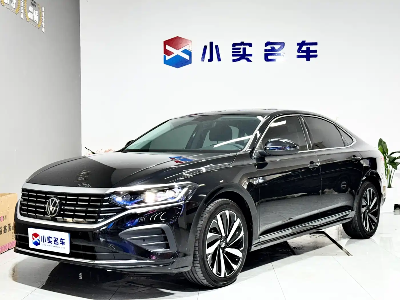 Volkswagen Passat 2025 Outstanding 380TSI Dragon Soaring Edition
