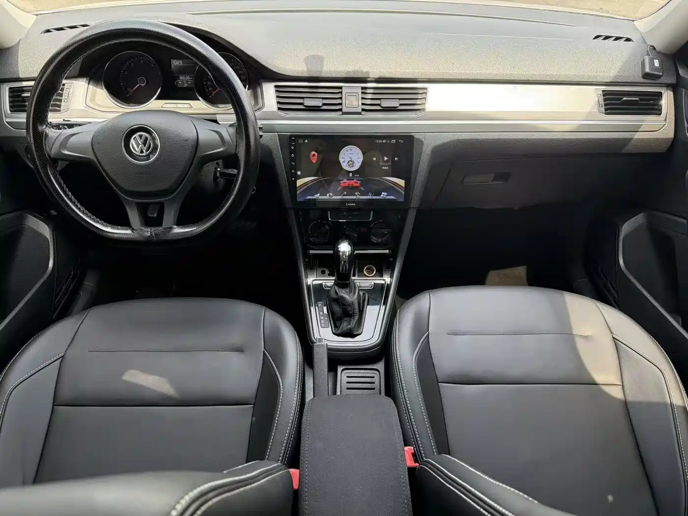 Volkswagen Bora 2019 1.5L Auto Fashion Model фото 9