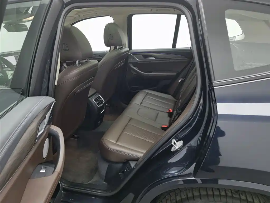BMW X3 2023 xDrive30i Leading M Night Package фото 15