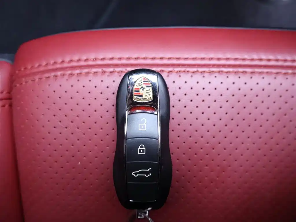 Porsche Macan 2020 Macan S 3.0T фото 26