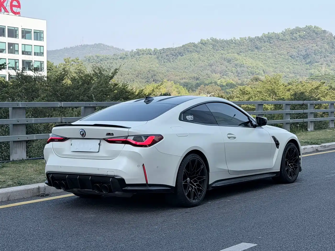 BMW M4 2022 M4 Coupe Thunder Edition фото 5