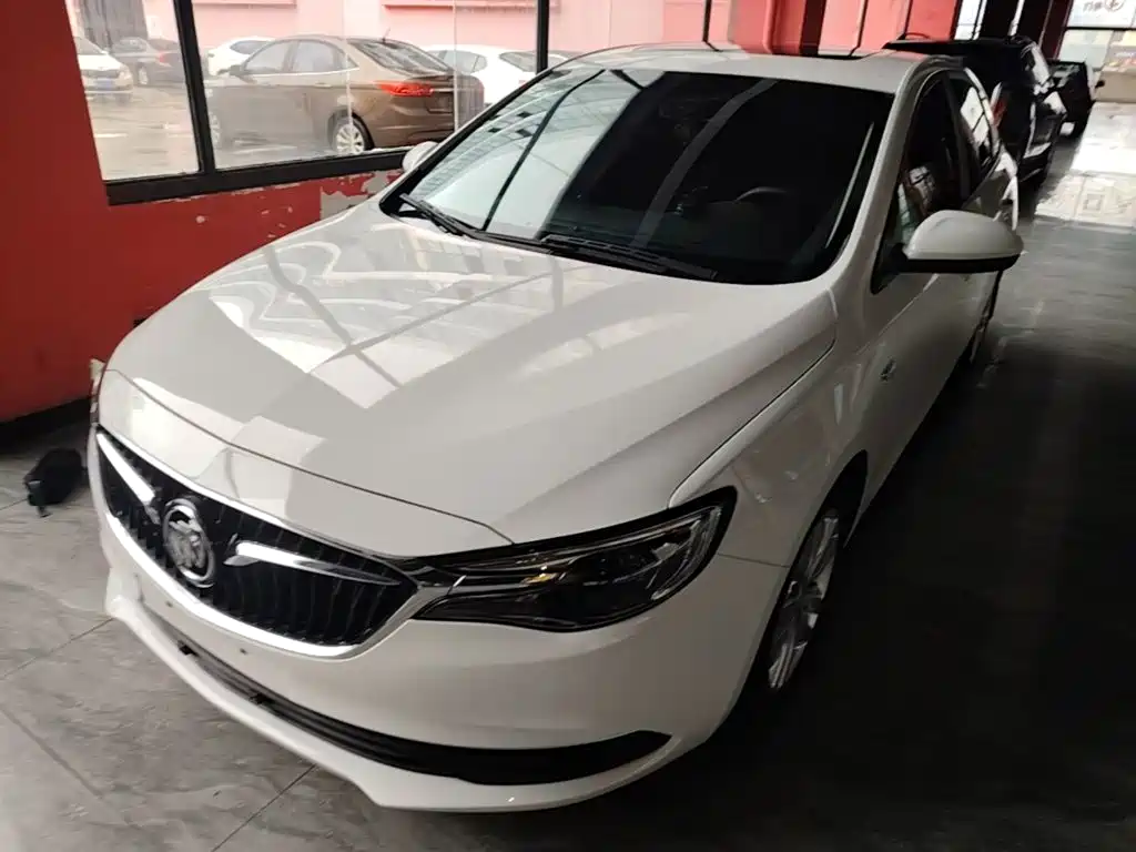 Фото 1 - Buick Excelle
