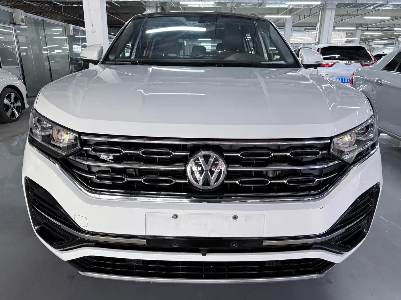 Volkswagen Tayron 2020 380TSI 4WD R-Line Smart Edition фото 2