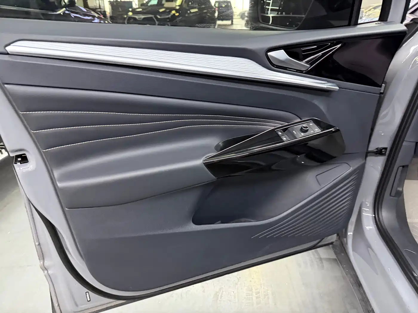 VOLKSWAGEN ID.4 CROZZ