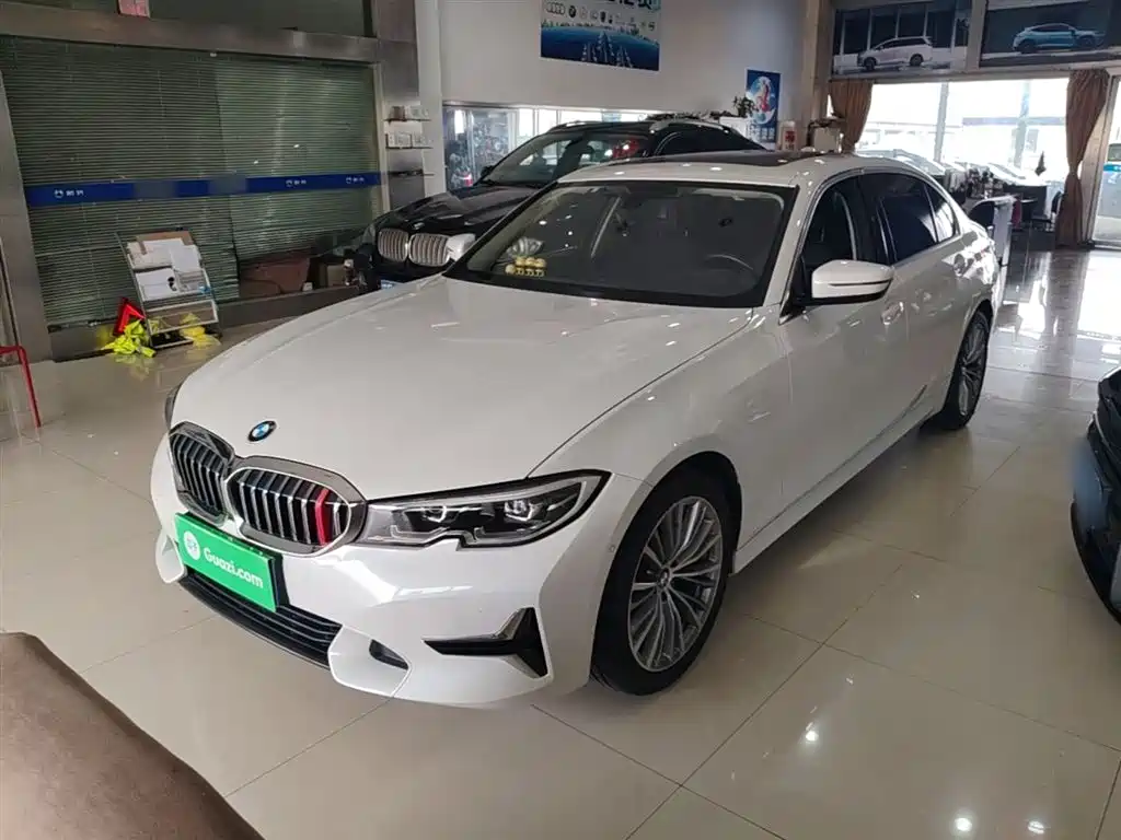 BMW 3 Series 2020 325Li Launch Edition