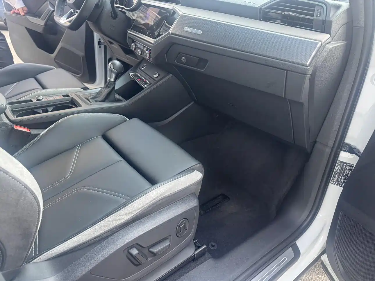 Audi Q3 2024 35 TFSI Fashion Sport фото 23