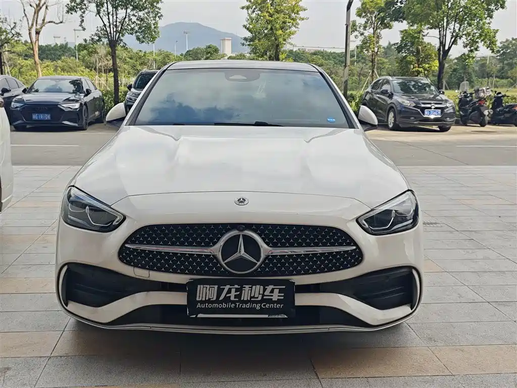 Фото 2 - Mercedes-Benz C-Class