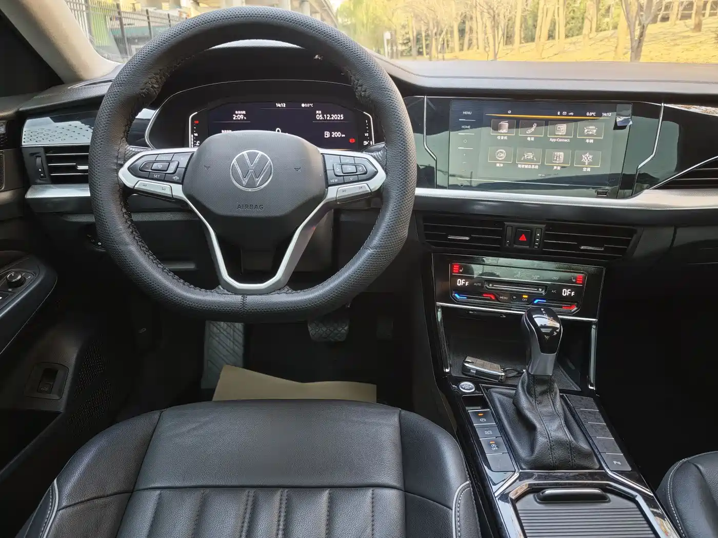 Volkswagen Passat 2022 330TSI Elite Edition фото 7