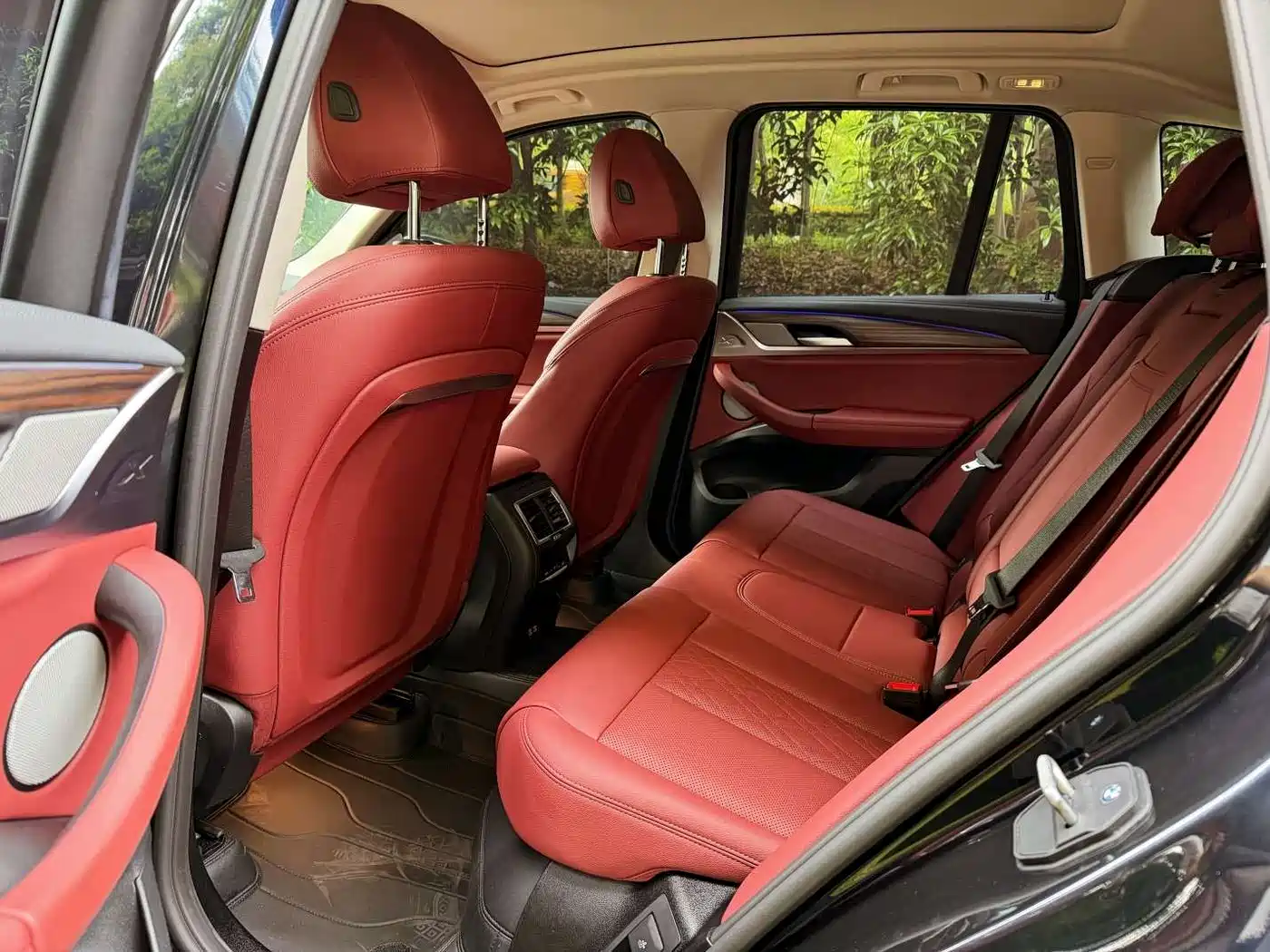 BMW X3 2025 xDrive30L Leading M Sport Package фото 10