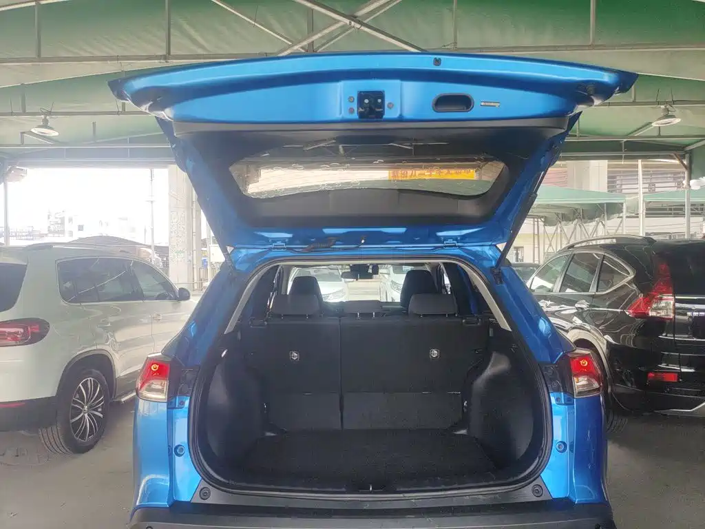 Photo 15 - Toyota Frontlander