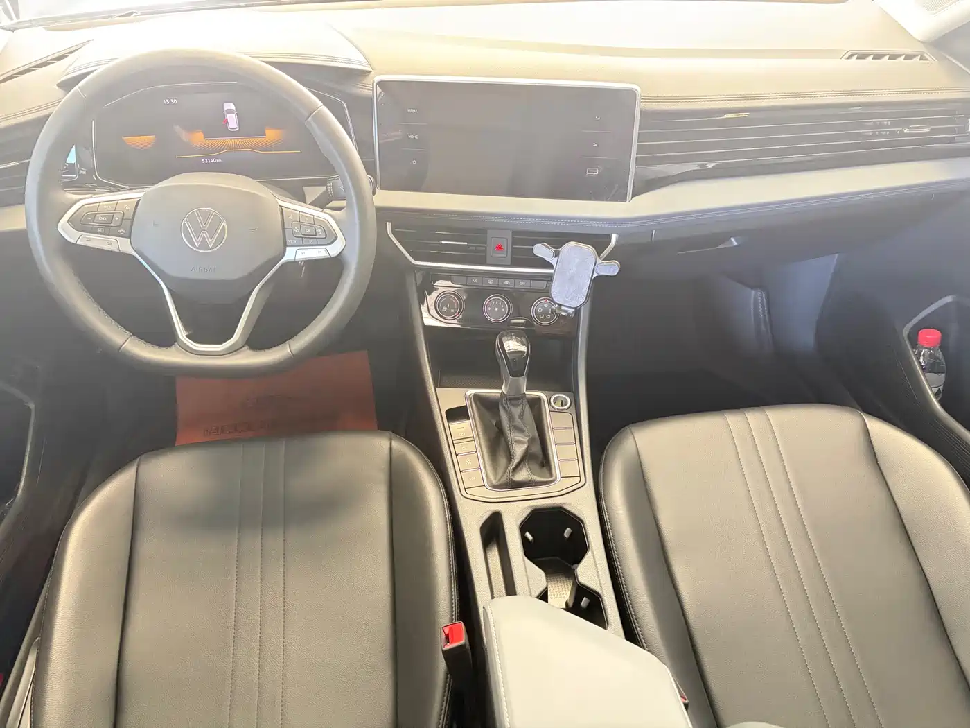 Volkswagen Sagitar 2023 300TSI DSG Surpassing Edition фото 6