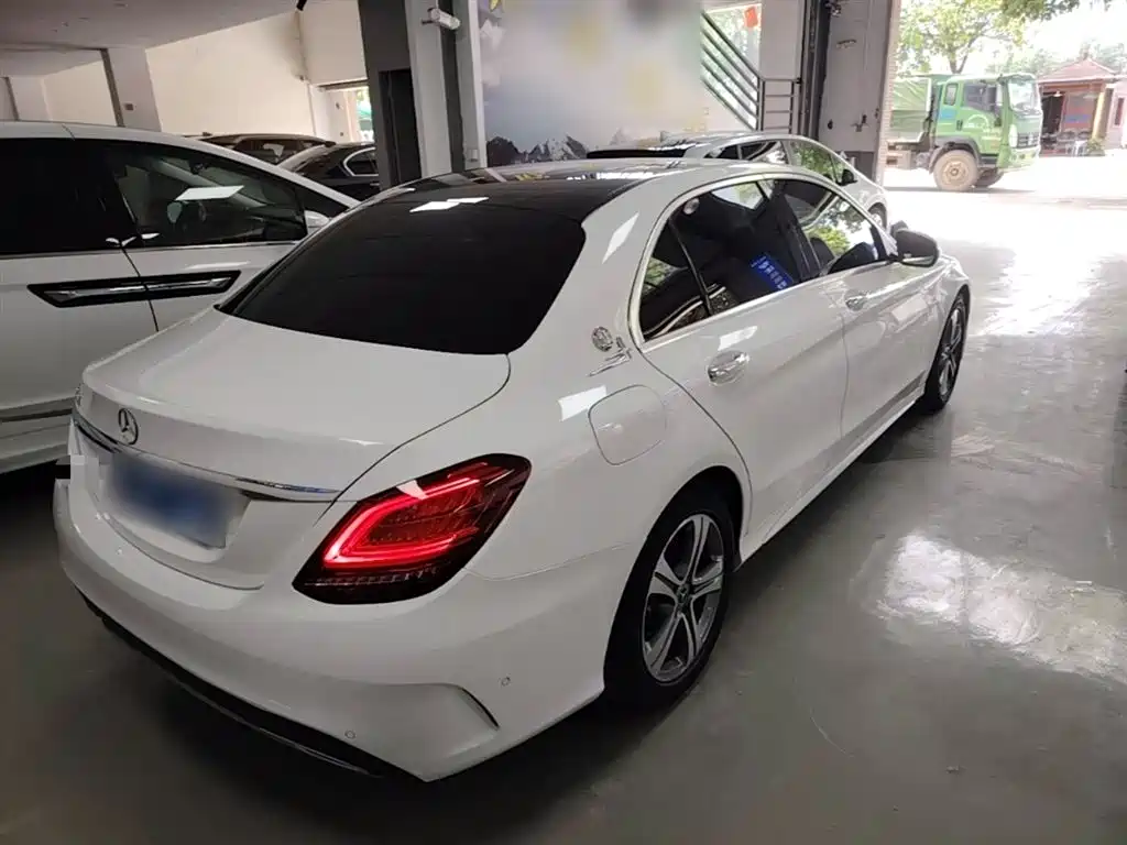 Mercedes-Benz C-Class 2020 Facelift C 260 L Sport фото 7