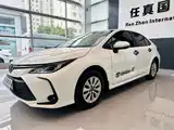 Фото 2 - Toyota Corolla