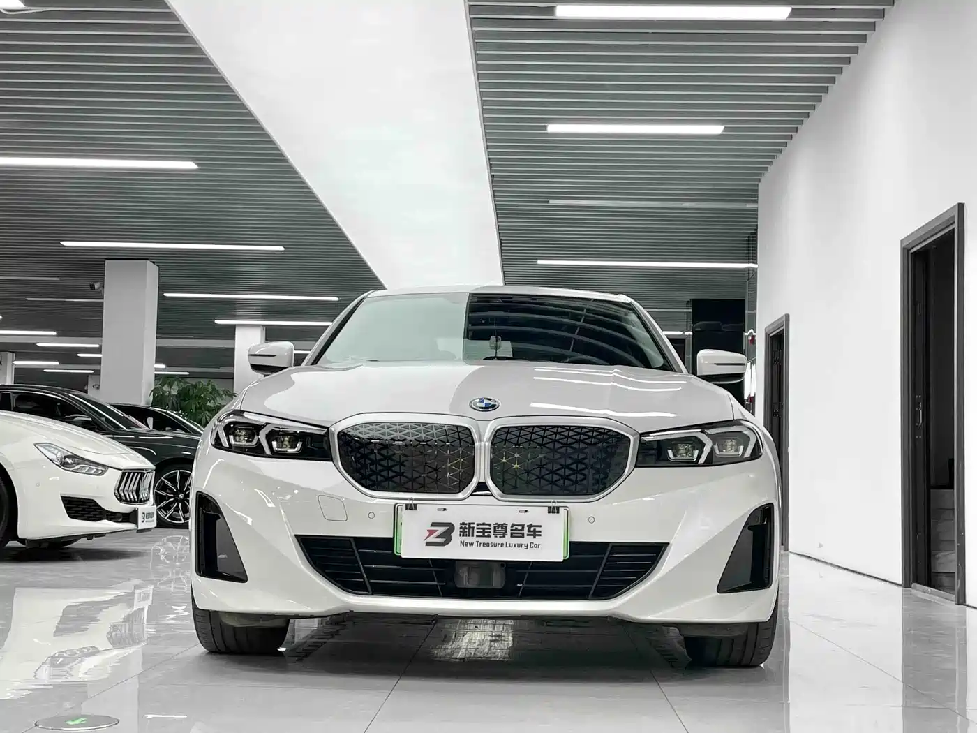 BMW i3 2025 2025 eDrive 35 L
