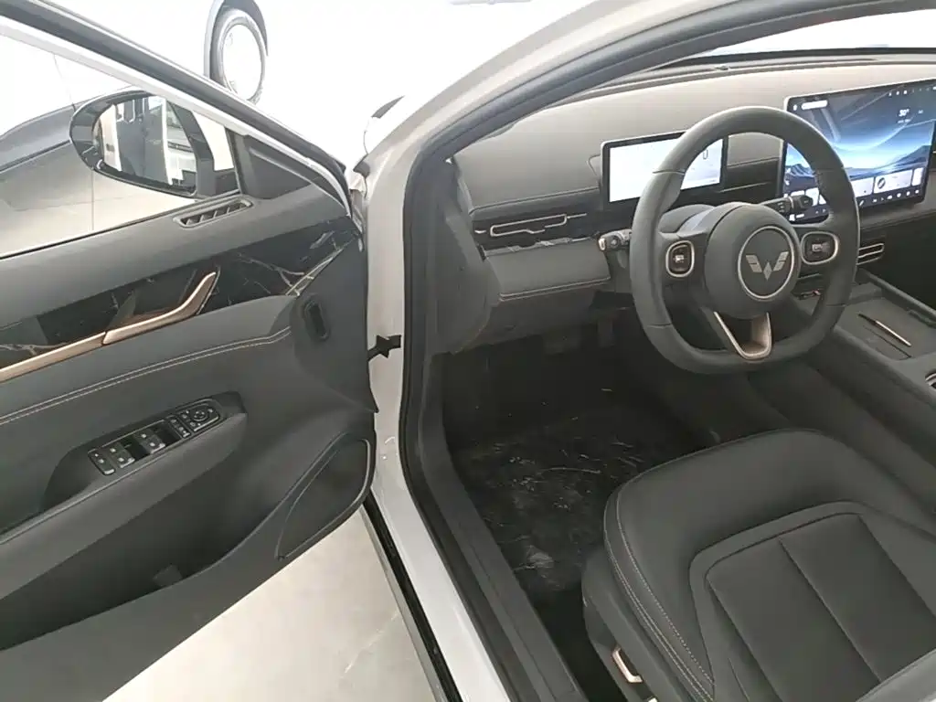 Wuling Motors Wuling Xingguang 2026 2025 510km Smart Advanced