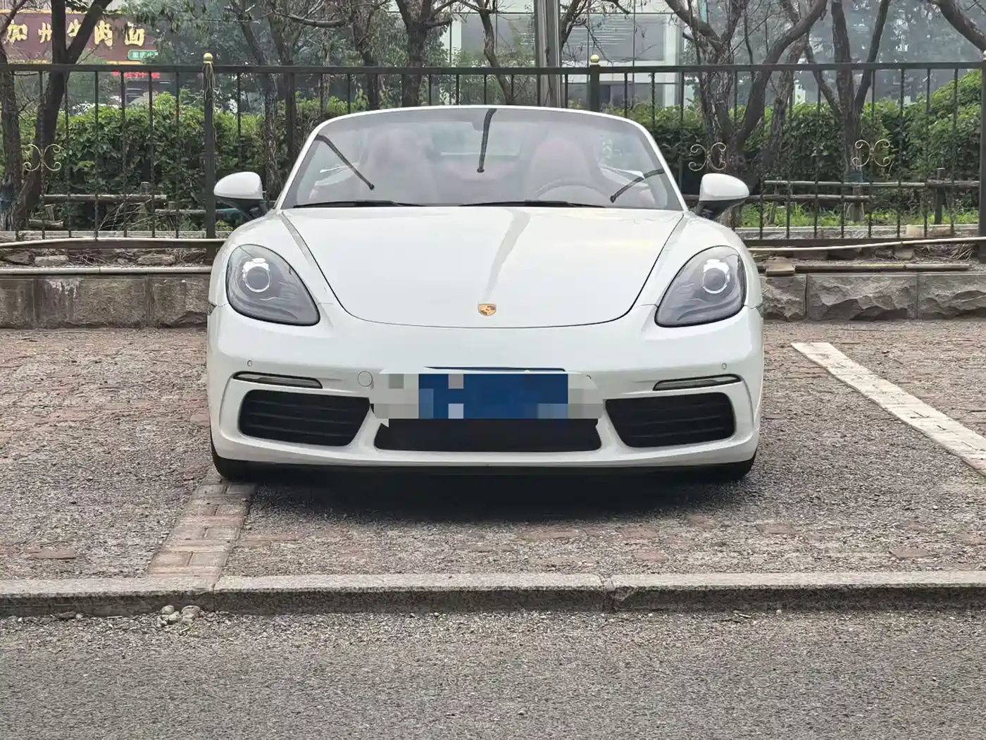PORSCHE 718