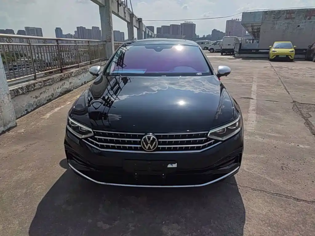 Volkswagen Magotan 2026 2026 Model 30 Million Special Selection 380TSI DSG Luxury