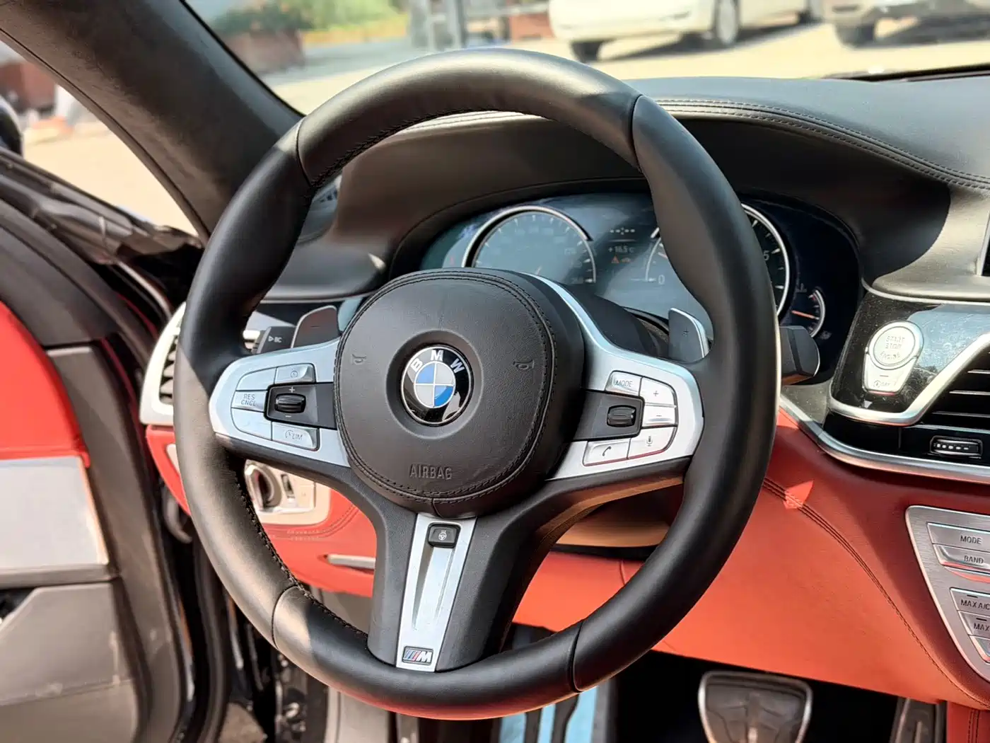 BMW 7 Series 2018 740Li Leading Type M Sport Package фото 7