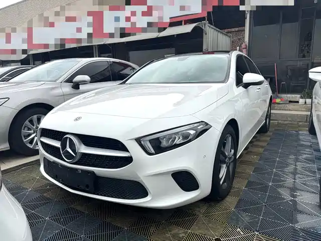 MERCEDES-BENZ A CLASS