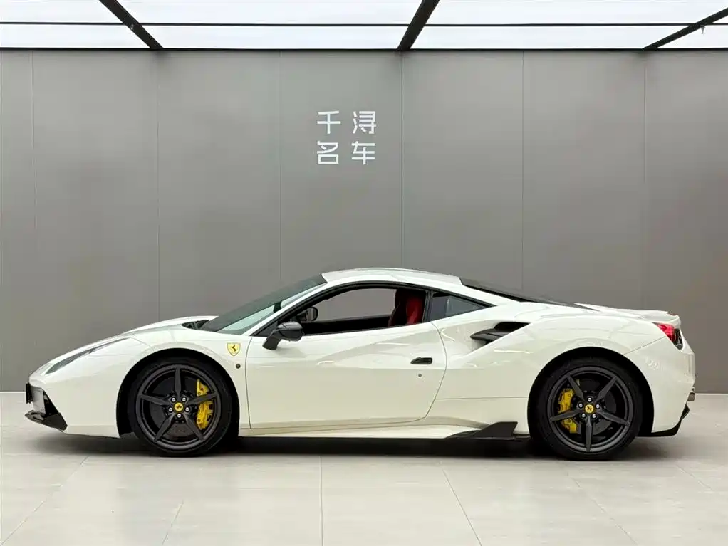 Ferrari 488 2015 488 GTB фото 3