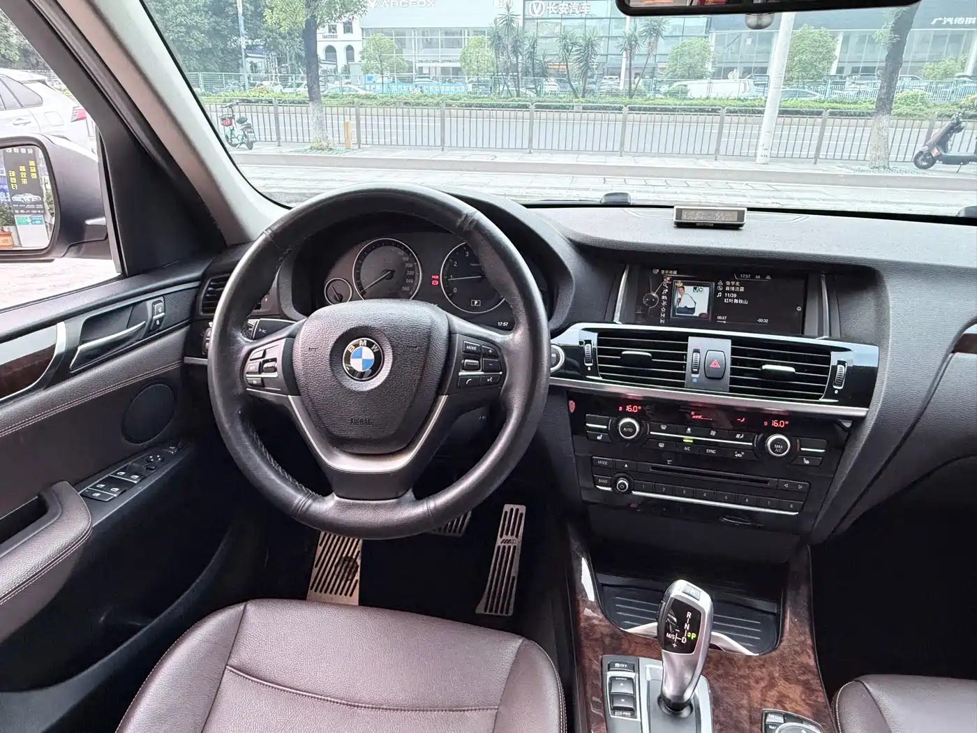 BMW X3 (Import) 2014 xDrive20i X Design Package фото 6