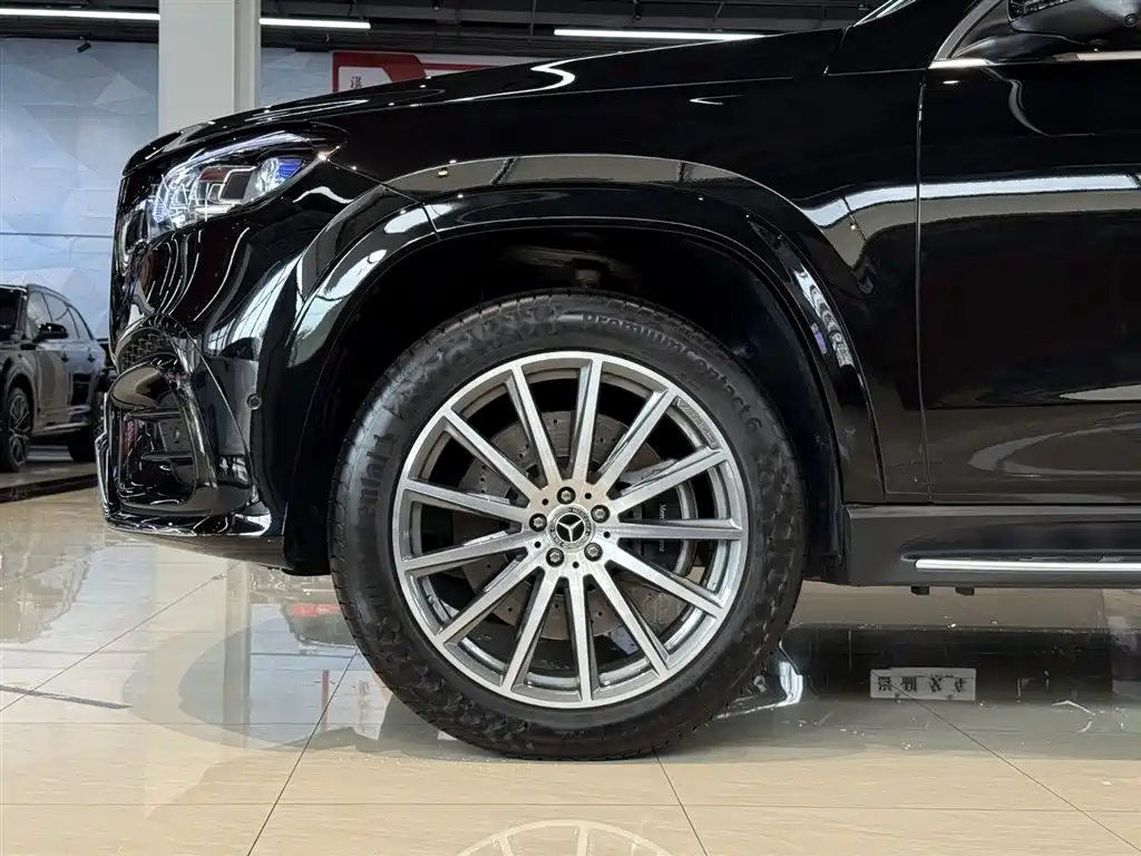 MERCEDES-BENZ GLS