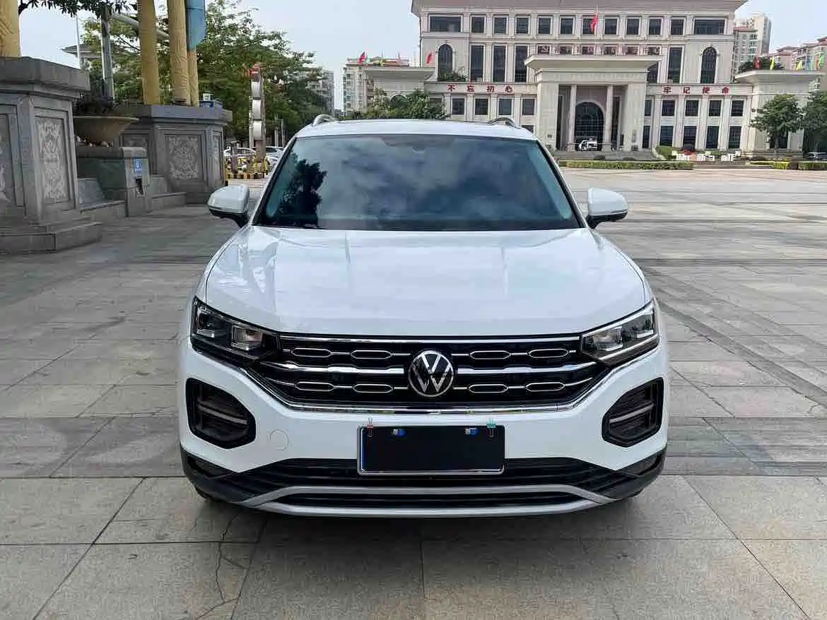 Volkswagen Tayron 2022 330TSI 2WD Luxury Smart Connect Edition фото 2