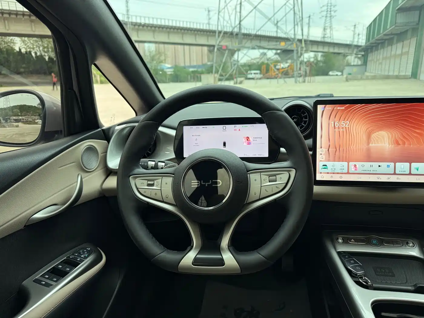 BYD Dolphin 2025 Smart Drive Edition 410km Fashion Version фото 11