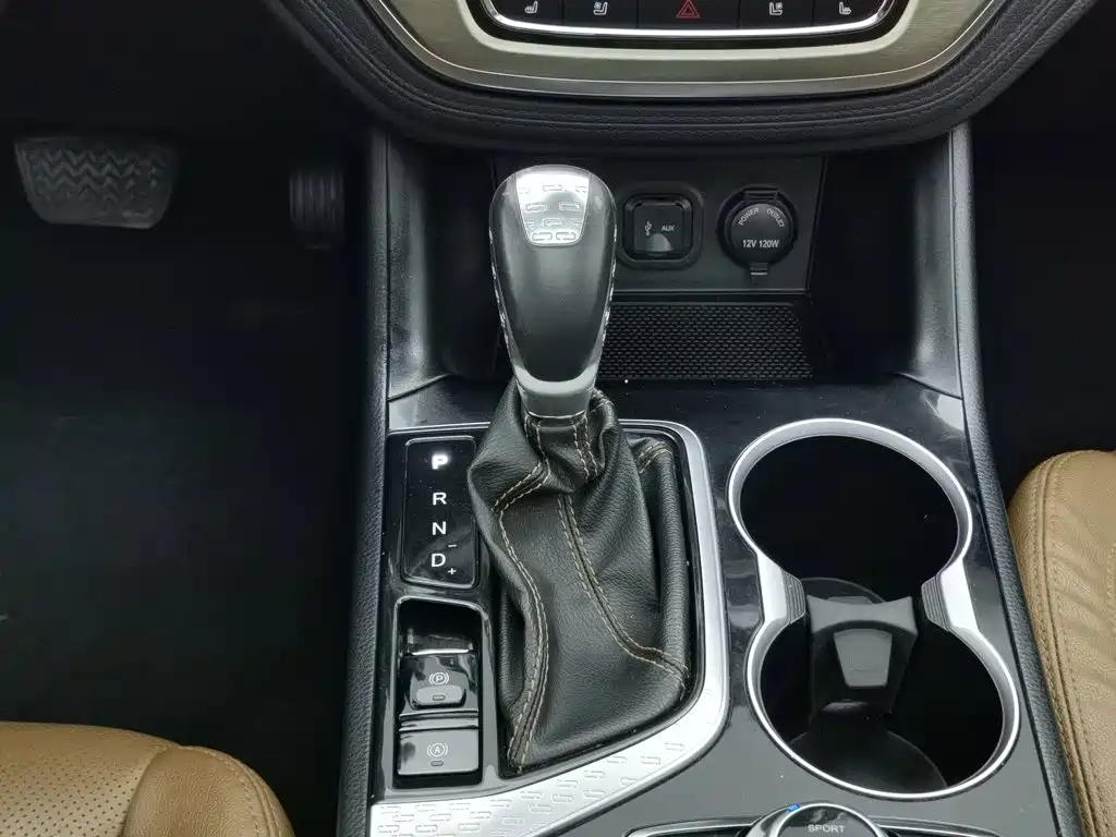 Changan CS95 2019 2017 Model 2.0T 4WD Intelligent Premium