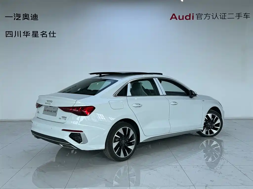 Audi A3 2024 Model A3L Limousine 35 TFSI Fashion Sport фото 4