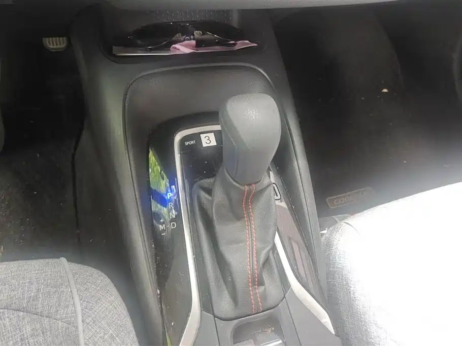 Toyota Corolla 2021 1.2T S-CVT Elite PLUS Edition фото 15