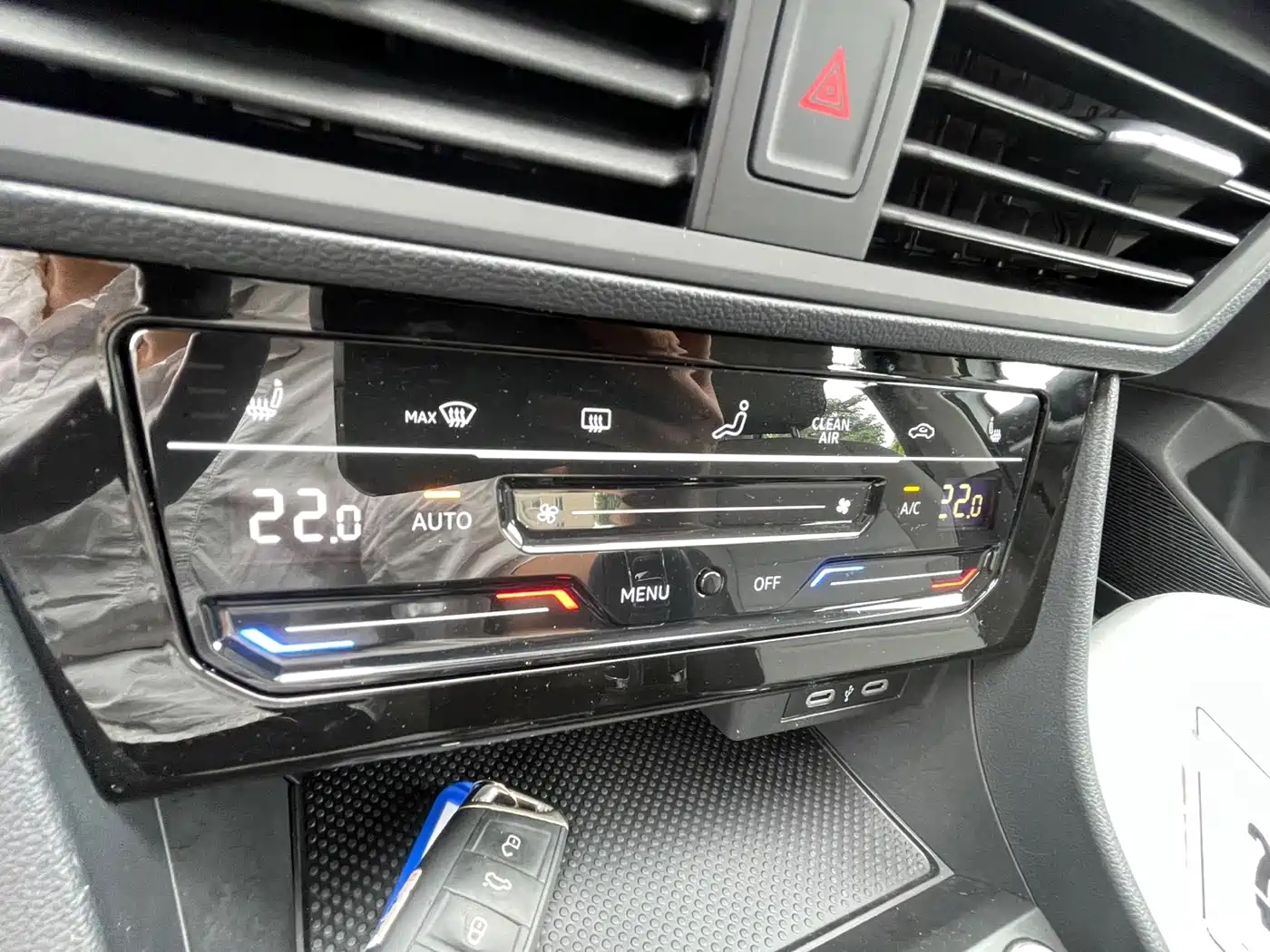 Volkswagen Bora 2024 2023 280TSI DSG Prestige Edition