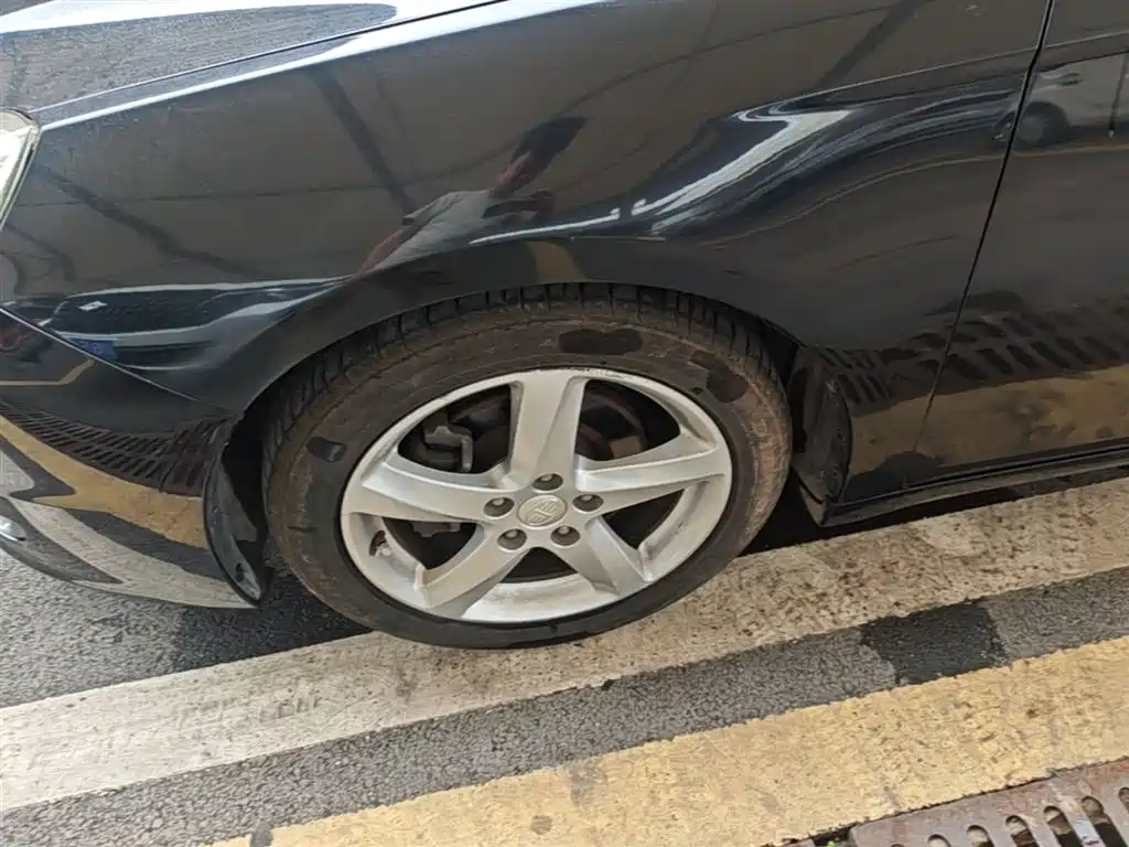 Besturn B70 2015 2014 2.0L Automatic Luxury
