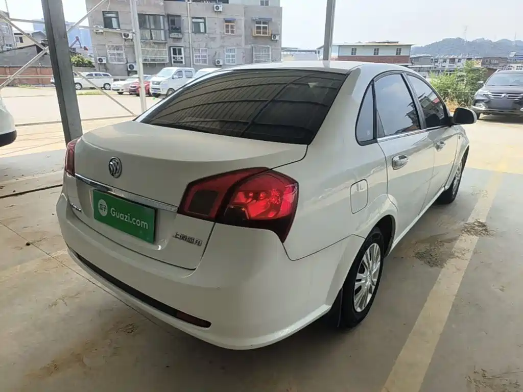 Фото 7 - Buick Excelle