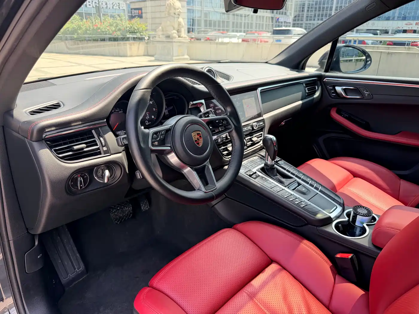 Porsche Macan 2020 Macan 2.0T фото 11