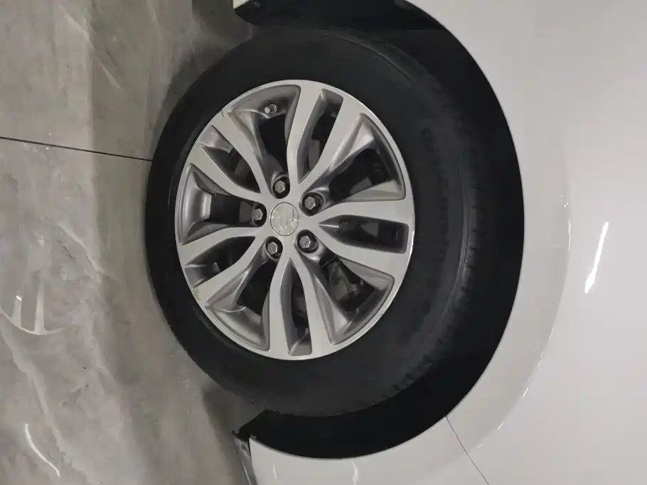 Фото 6 - Buick Excelle