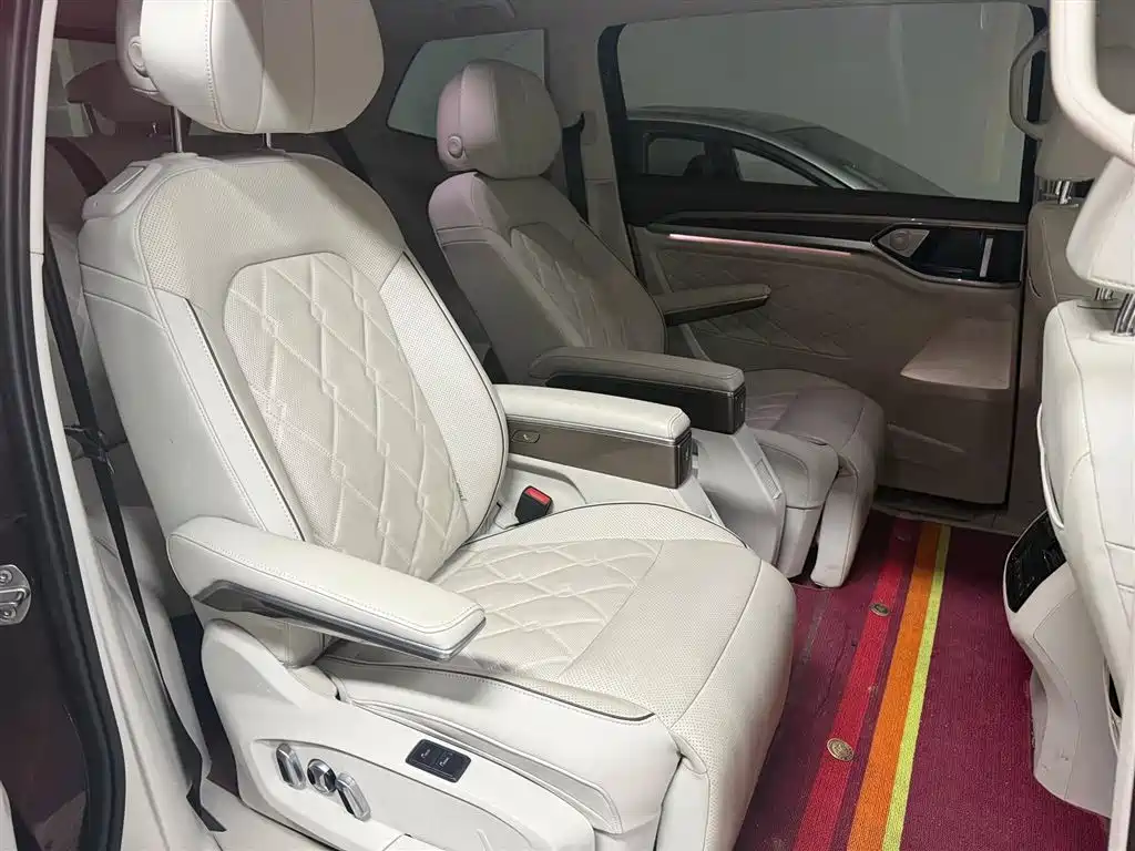 Volkswagen Viloran 2020 380TSI Flagship Edition фото 9