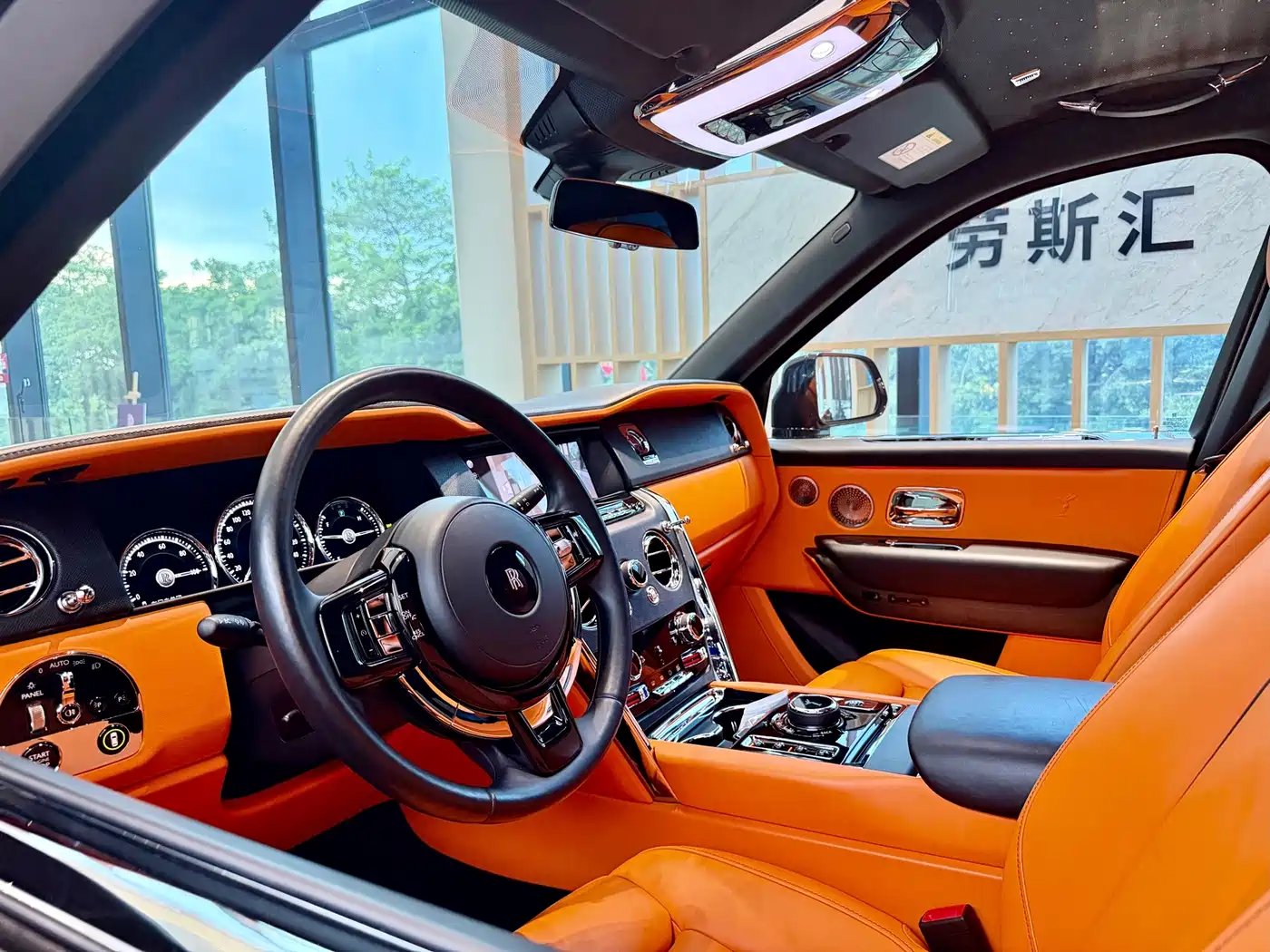 Rolls-Royce Cullinan 2020 2018 4-Seater Version