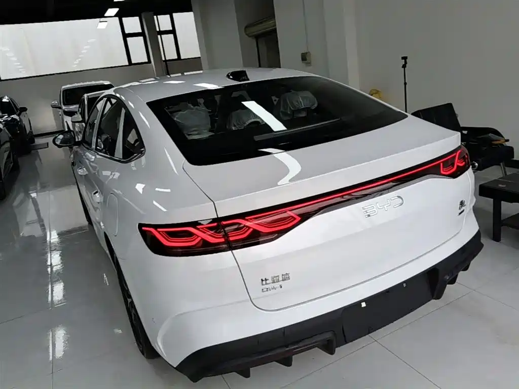 BYD Qin L 2026 Model DM-i Smart Drive Edition 128KM Pioneer фото 5